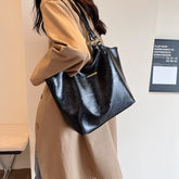 New fashion retro commuter tote bag senior sense handbag shoulder bag