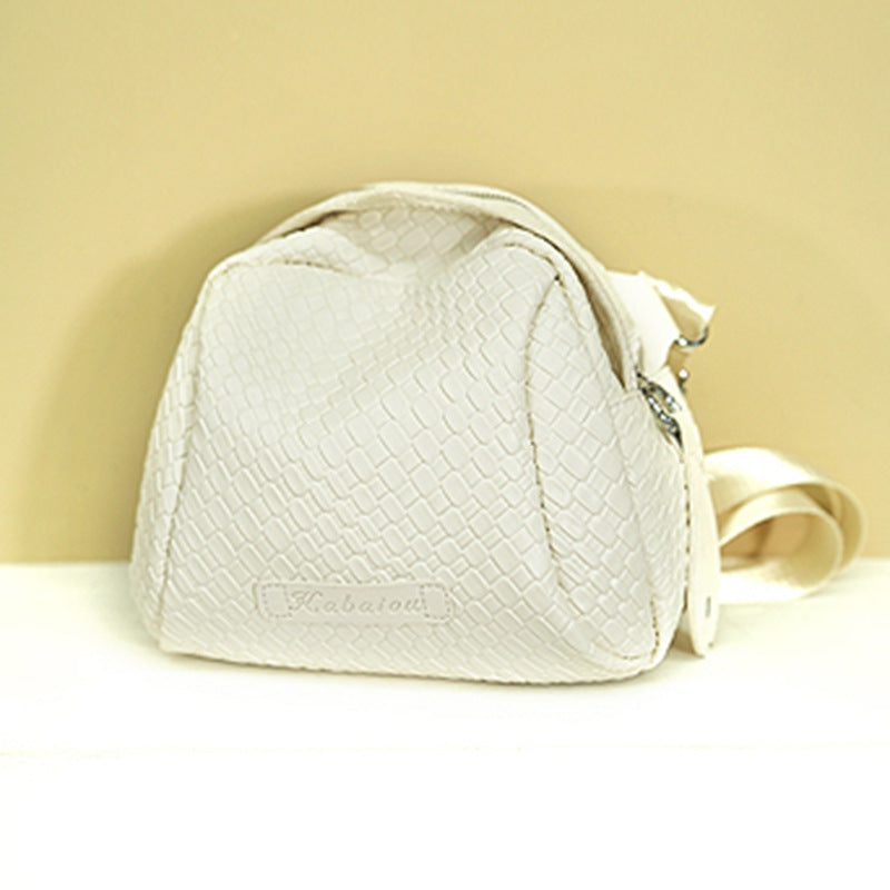 Fashionable Weaving Large Capacity Shell Bag