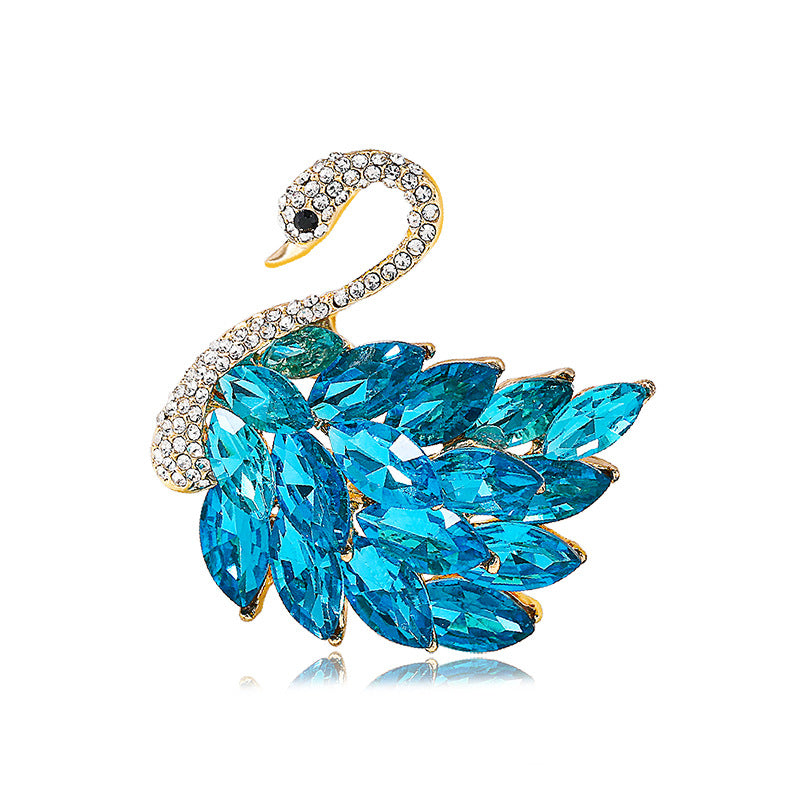 High-end crystal swan brooch