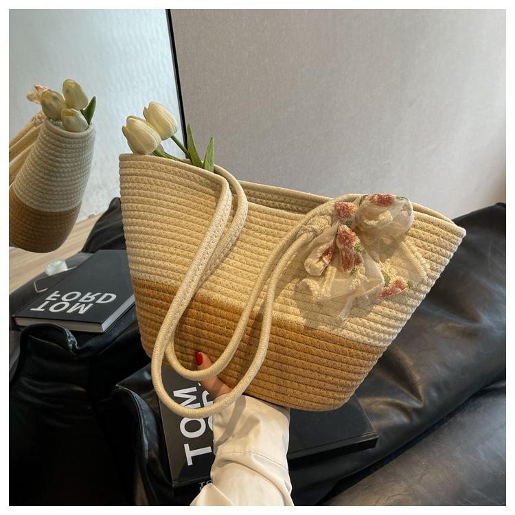 2024 New Arrival Fashionable All-Match Crossbody Bag Women's Instagram Style Shoulder Tote Beach Bag For Women