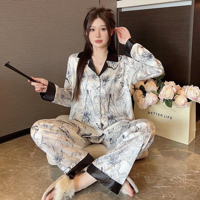 （30% Off Any Two Items）Ice silk pajamas ladies summer long-sleeved new summer air-conditioned room cool feeling spring and autumn home wear suit