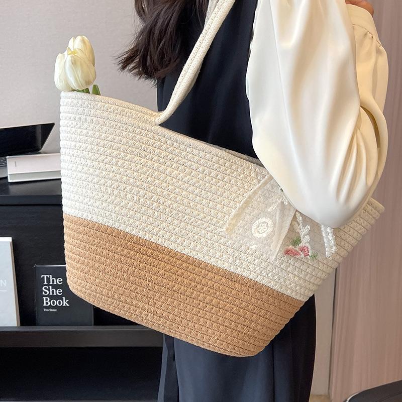 2024 New Arrival Fashionable All-Match Crossbody Bag Women's Instagram Style Shoulder Tote Beach Bag For Women