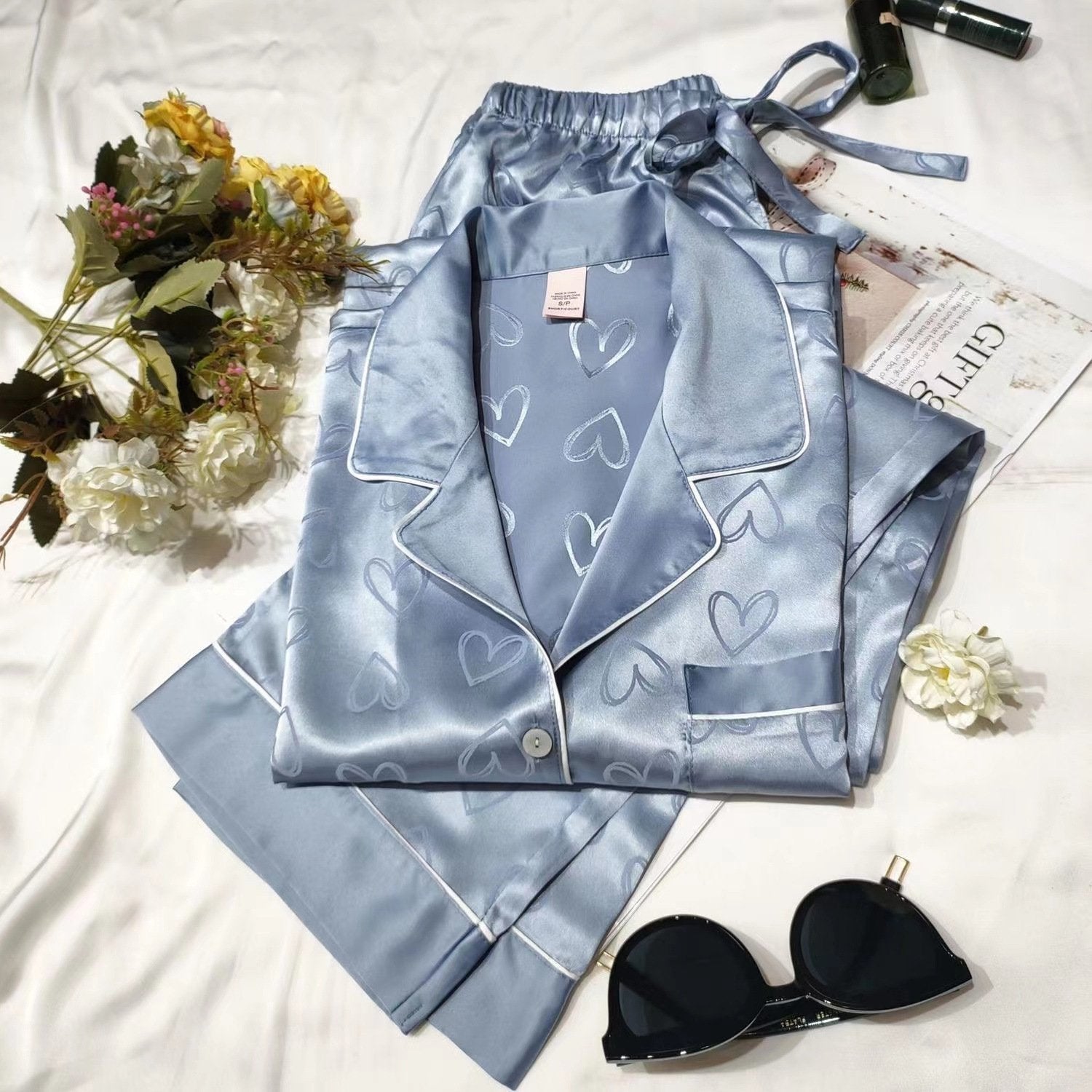 （30% Off Any Two Items）Ice silk pajamas ladies summer long-sleeved new summer air-conditioned room cool feeling spring and autumn home wear suit