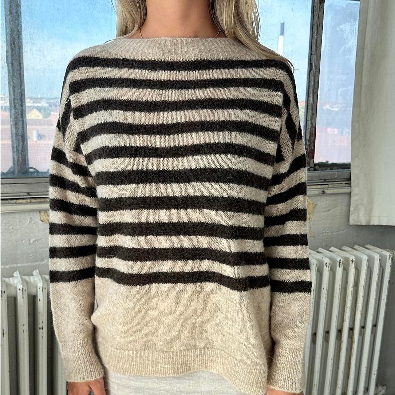 Autumn and winter new knitwear women's senior sense of casual loose lazy wind women's striped sweater women