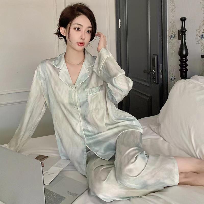 （30% Off Any Two Items）Ice silk pajamas ladies summer long-sleeved new summer air-conditioned room cool feeling spring and autumn home wear suit