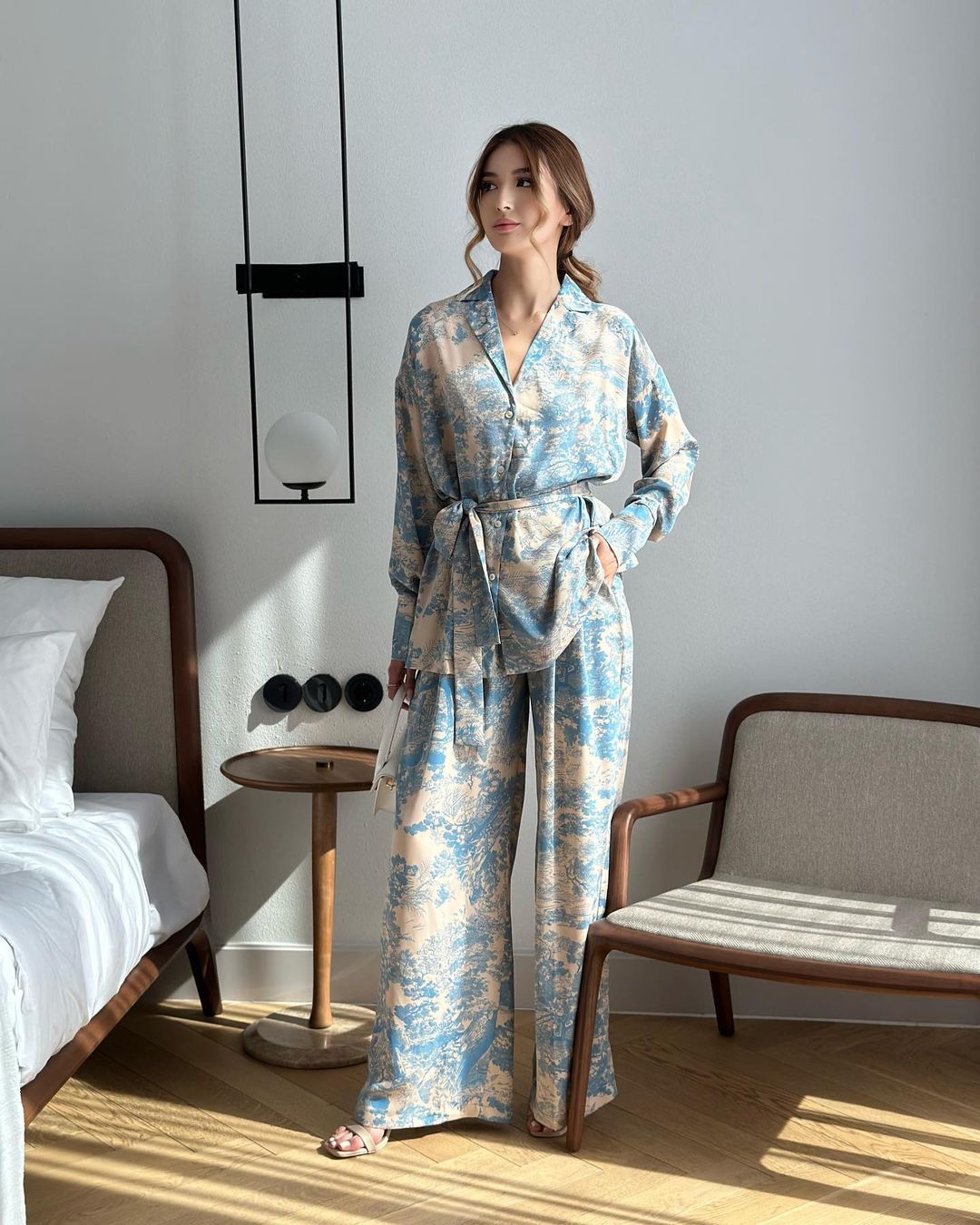 Fashion French Print Long Sleeve Tie Shirt High Waist Wide Leg Pants Women's Suit