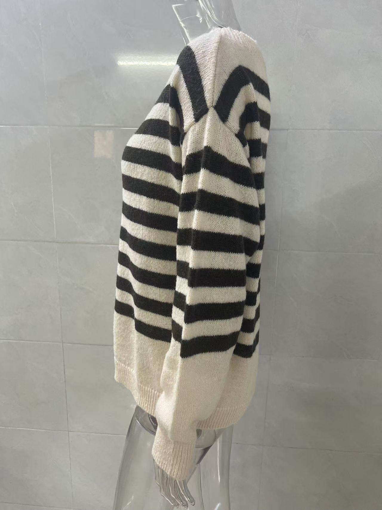 Autumn and winter new knitwear women's senior sense of casual loose lazy wind women's striped sweater women