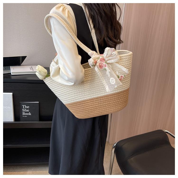 2024 New Arrival Fashionable All-Match Crossbody Bag Women's Instagram Style Shoulder Tote Beach Bag For Women