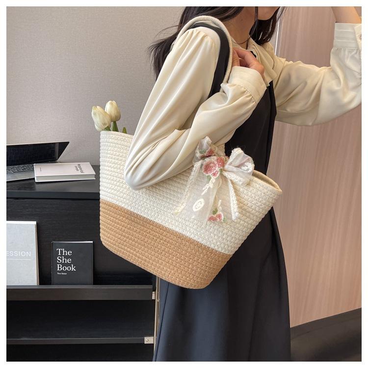 2024 New Arrival Fashionable All-Match Crossbody Bag Women's Instagram Style Shoulder Tote Beach Bag For Women